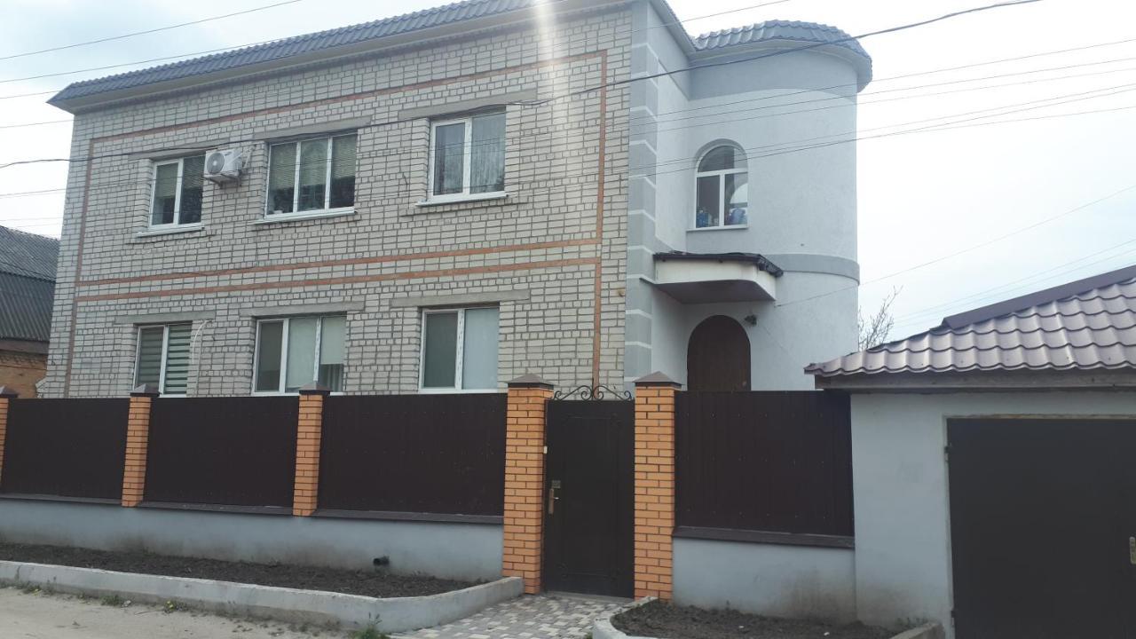 Окремі Номери В Гостьовому Будинку Типу Guest House Kropyvnytskyi Exterior foto